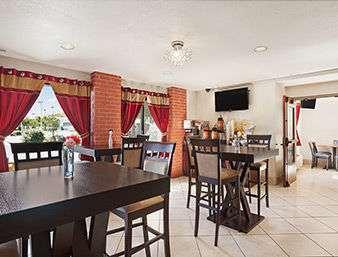 Motel Baymont By Wyndham 2*
