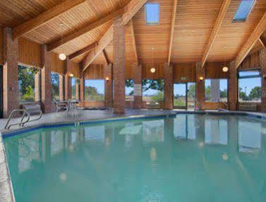 Motel Baymont By Wyndham 2*